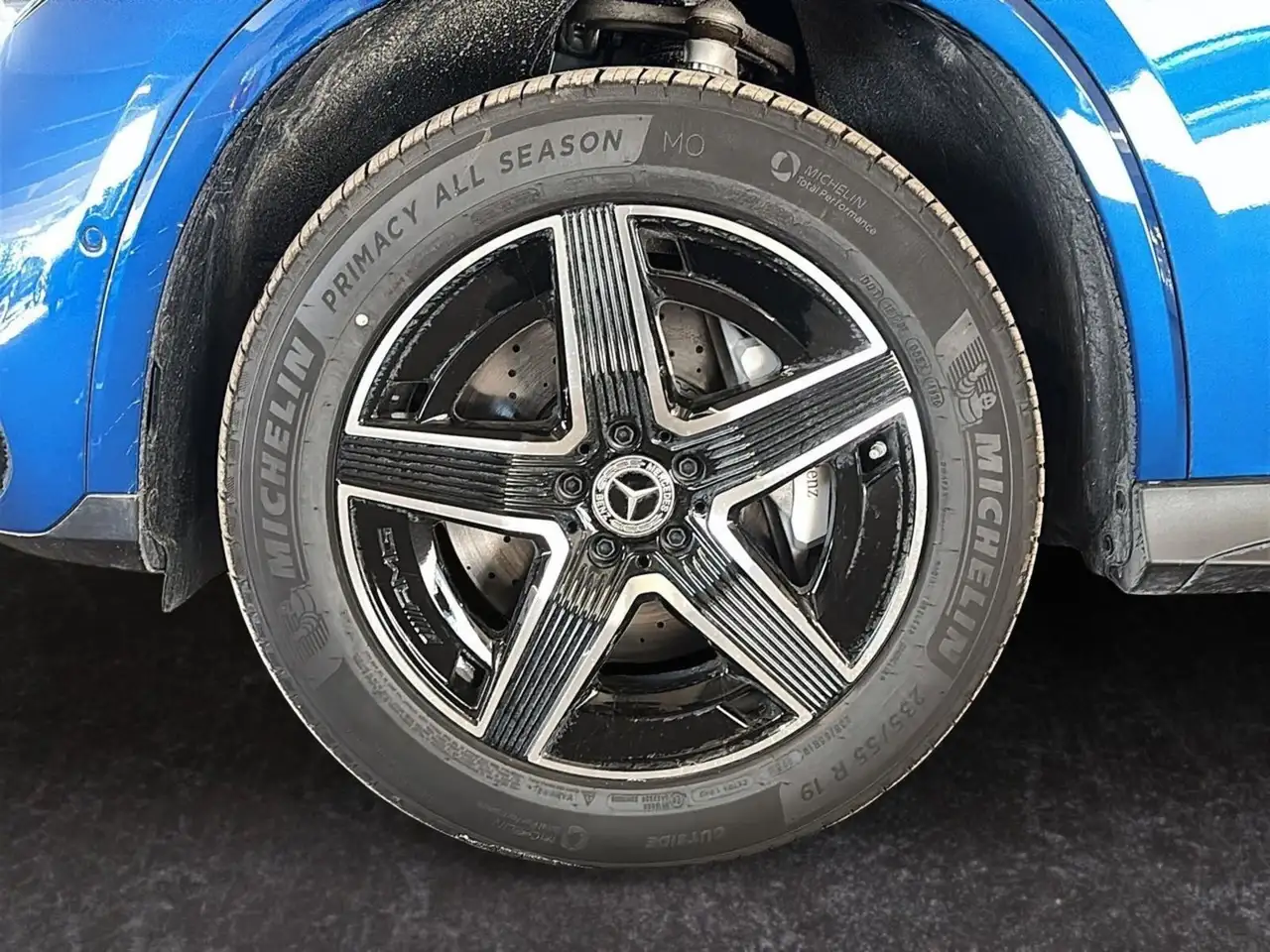Mercedes-Benz GLC снимка Mercedes-Benz GLC
