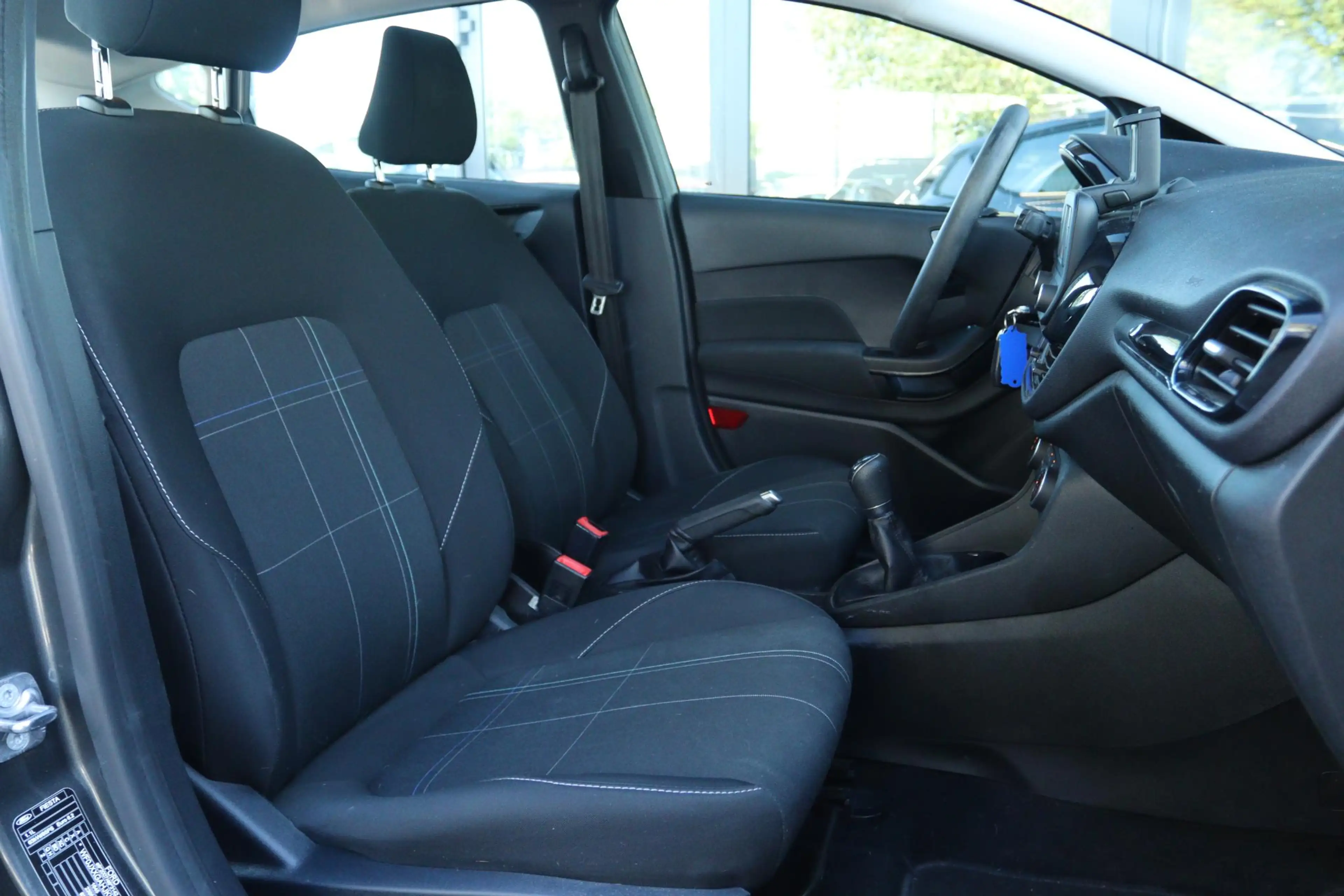 Ford Fiesta 1.1 TREND | ORIG. NL | CRUISE | AIRCO | BLUETOOTH — photo 4