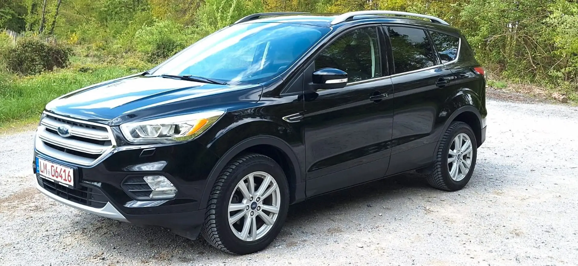 Ford Kuga Cool & Connect Schwarz - 2