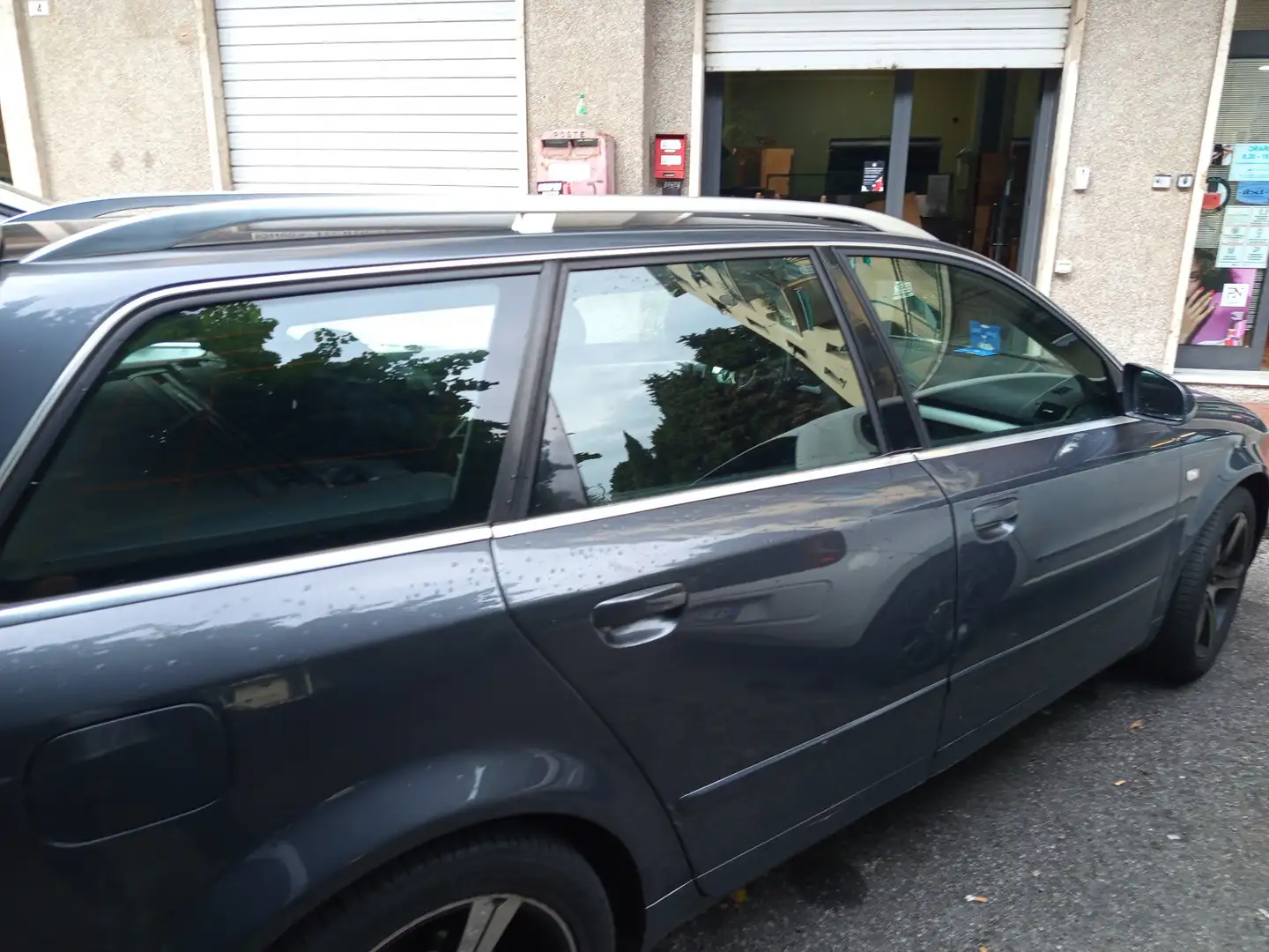 Audi A4 Avant 1.9 tdi 130cv - 1