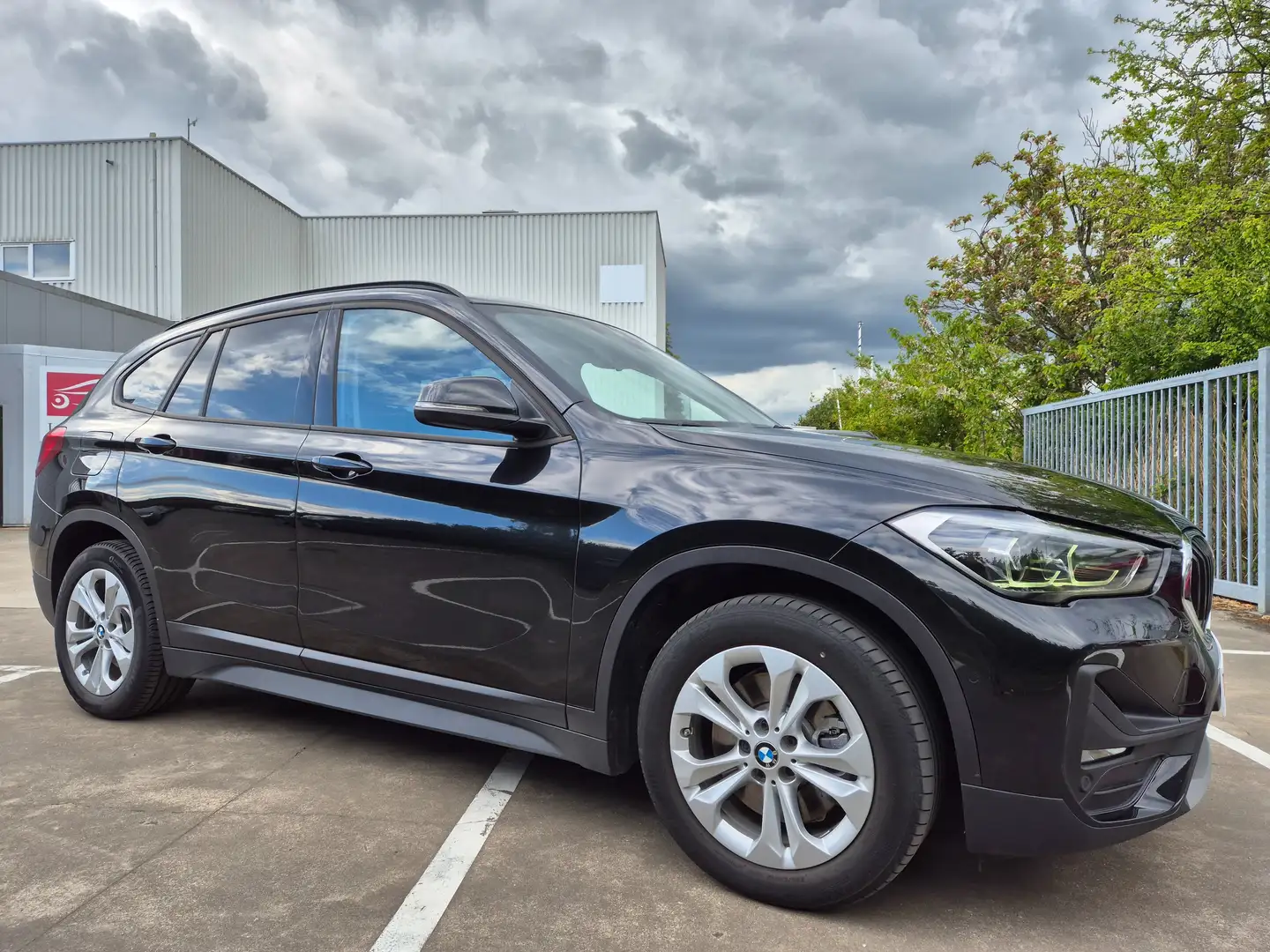 BMW X1 xDrive25e // 4WD // 220cv HYBRID // 93.115 KM !! Noir - 1