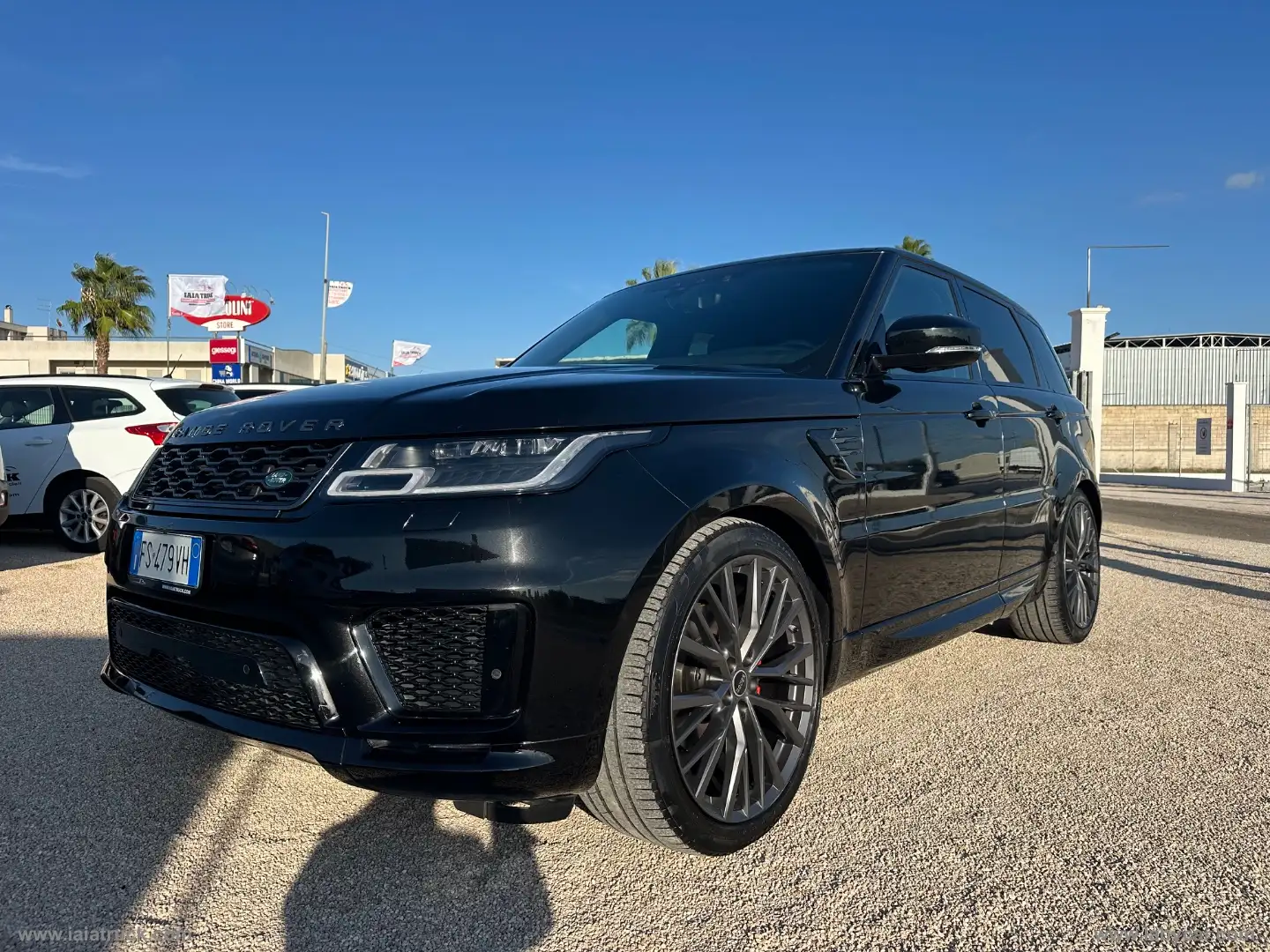 Land Rover Range Rover Sport 3.0 SDV6 AUTOBIOGRAFY DYNAMIC Schwarz - 1