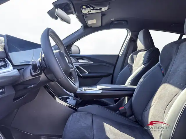 BMW X2 view 10