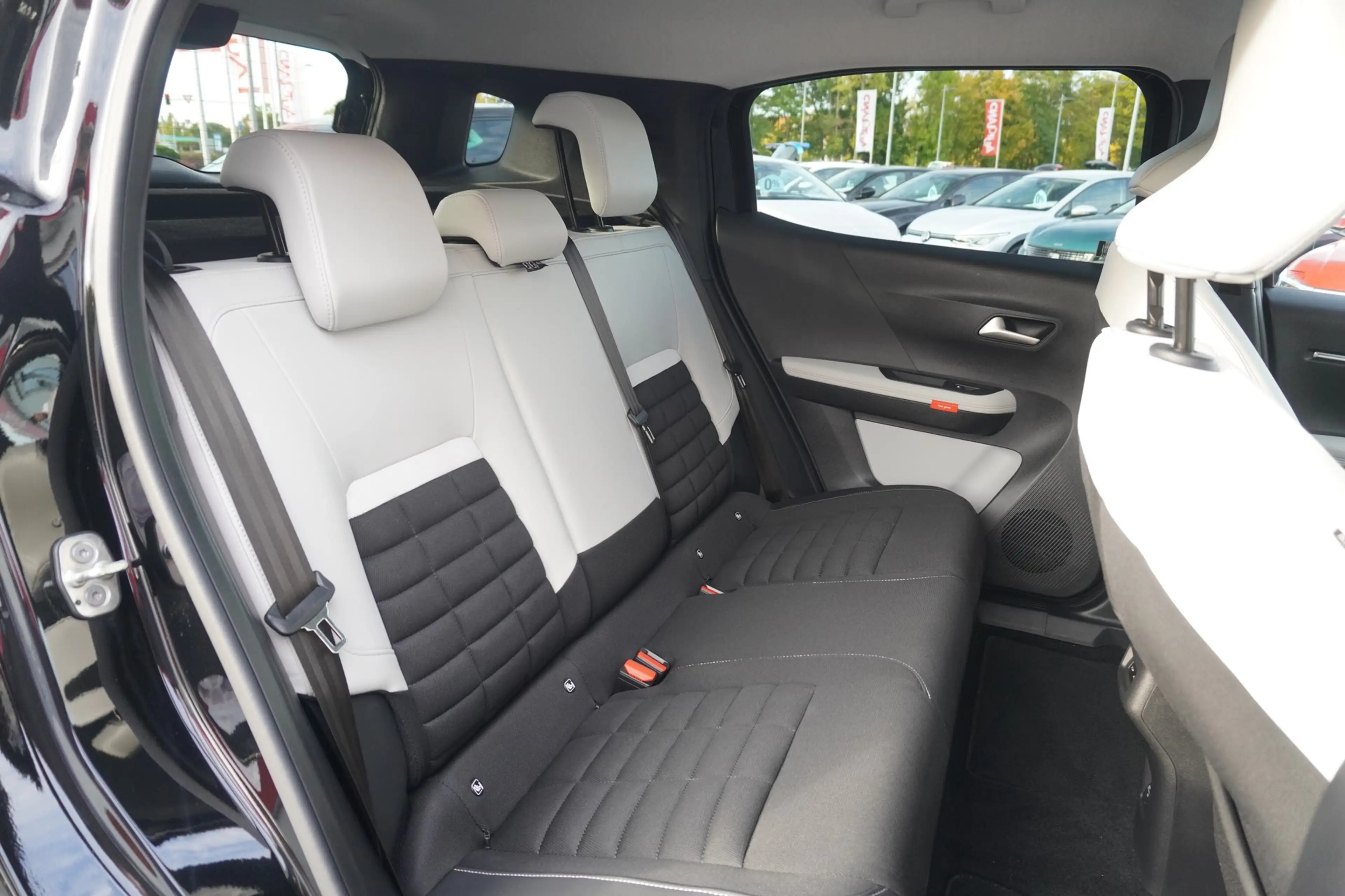 Citroen C3 Aircross ë 113 MAX LED Navi Kamera Tempomat — photo 11