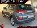 Hyundai TUCSON Tucson 1.7 CRDi XPossible Gris - thumbnail 2