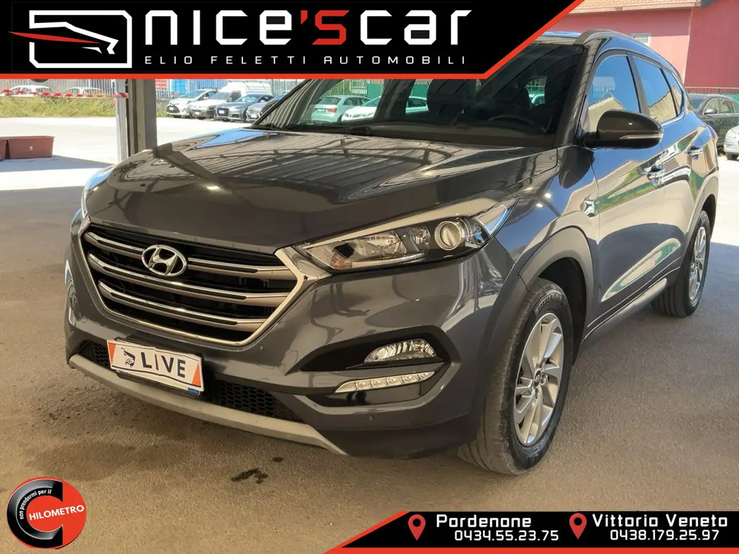Hyundai TUCSON Tucson 1.7 CRDi XPossible Gris - 1