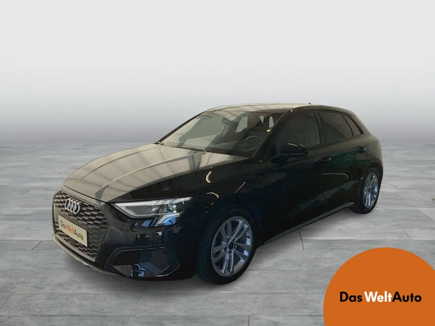 Audi A3 30 TFSI intense Schwarz - 1
