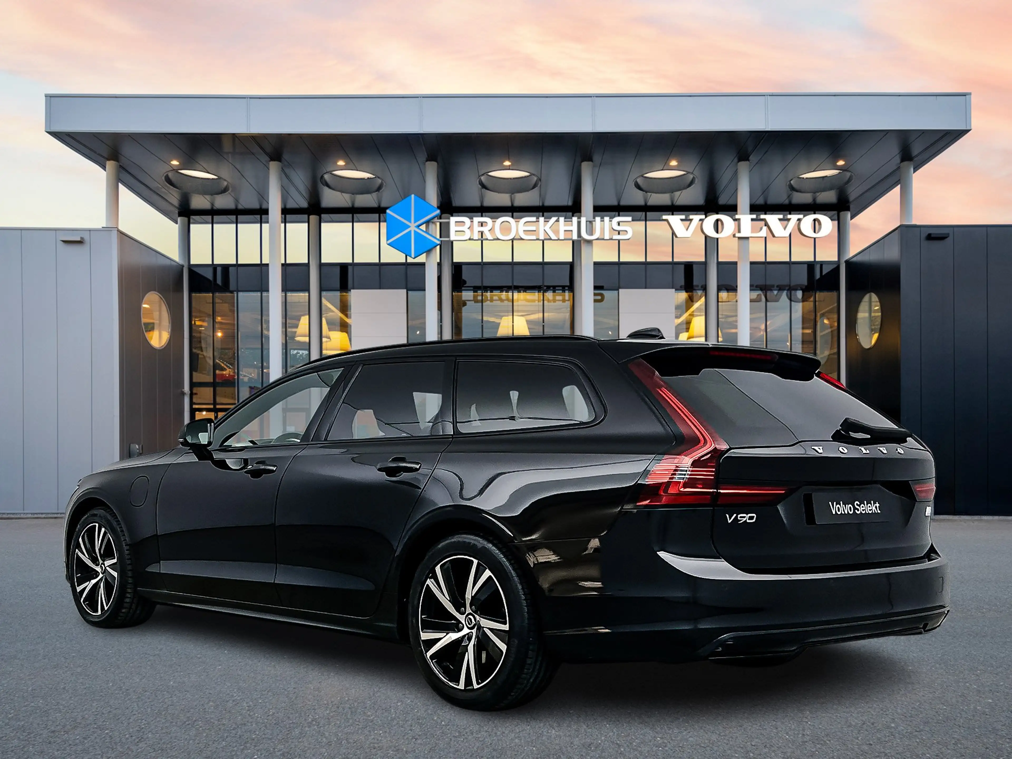 Volvo V90 T6 Recharge R-Design | 18" | Google | Elektr. vers — photo 4