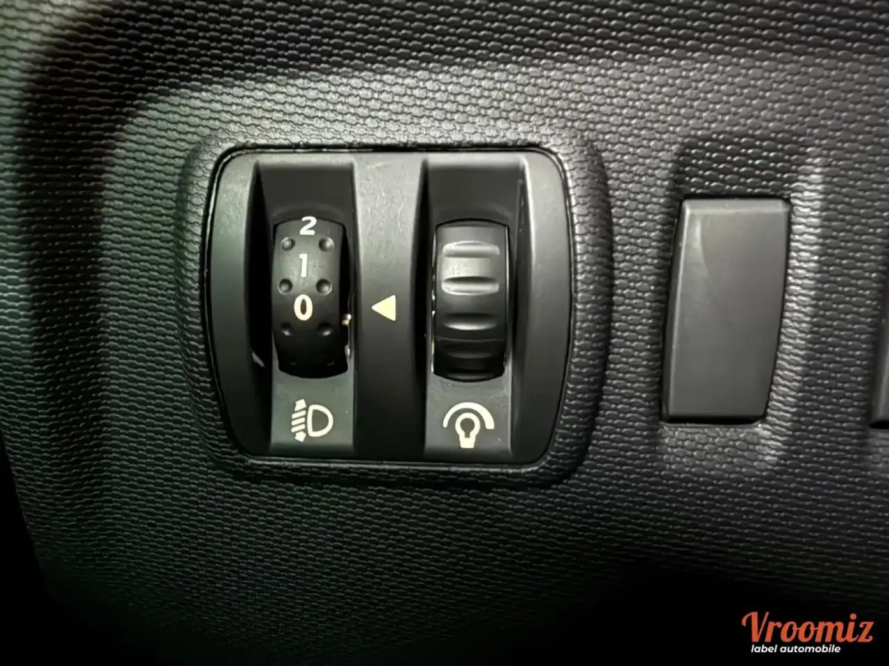 Renault Captur — photo 37