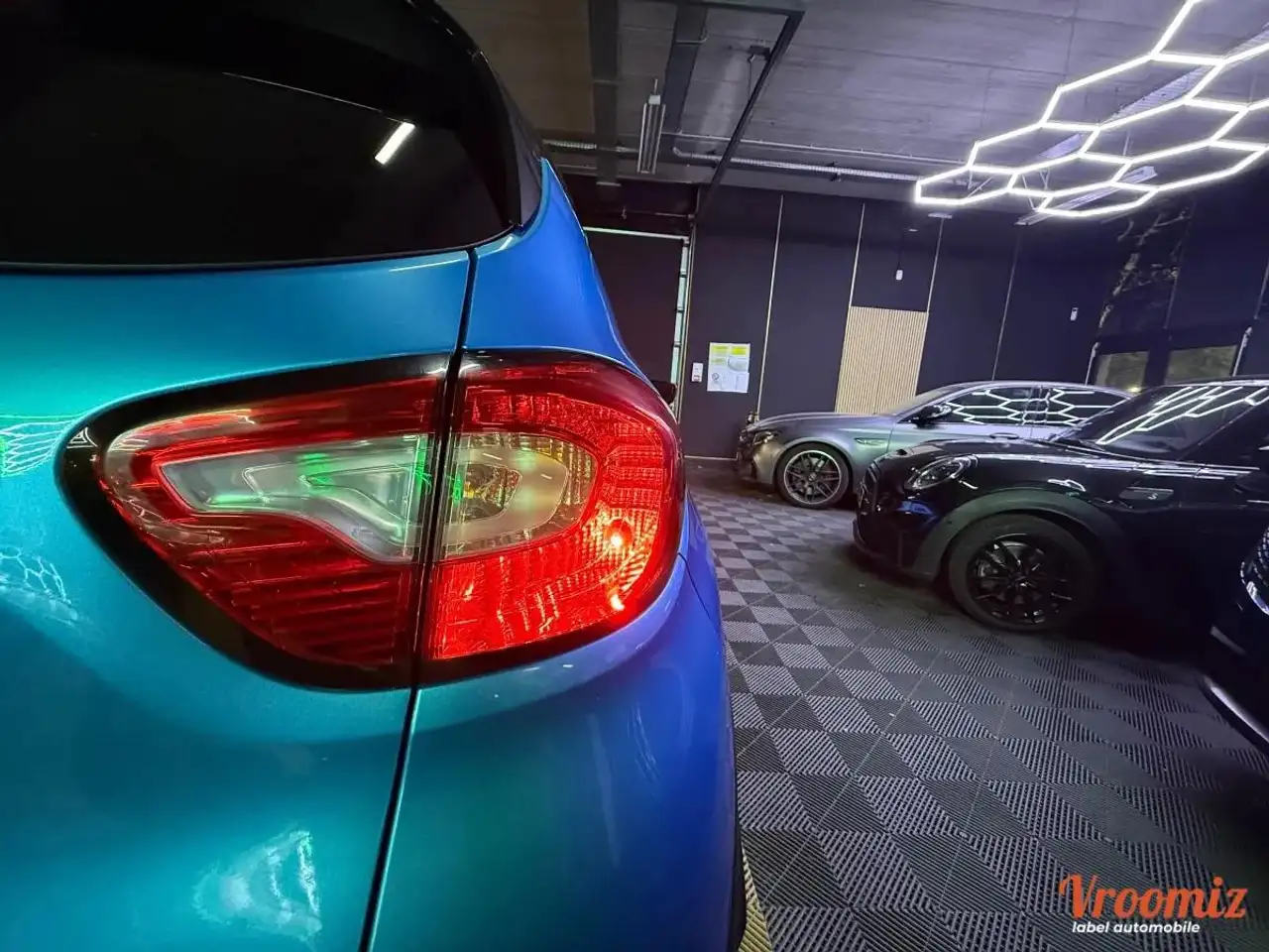 Renault Captur — photo 50