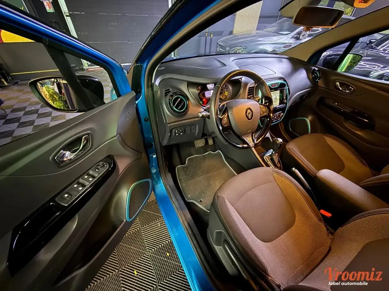Renault Captur — photo 31
