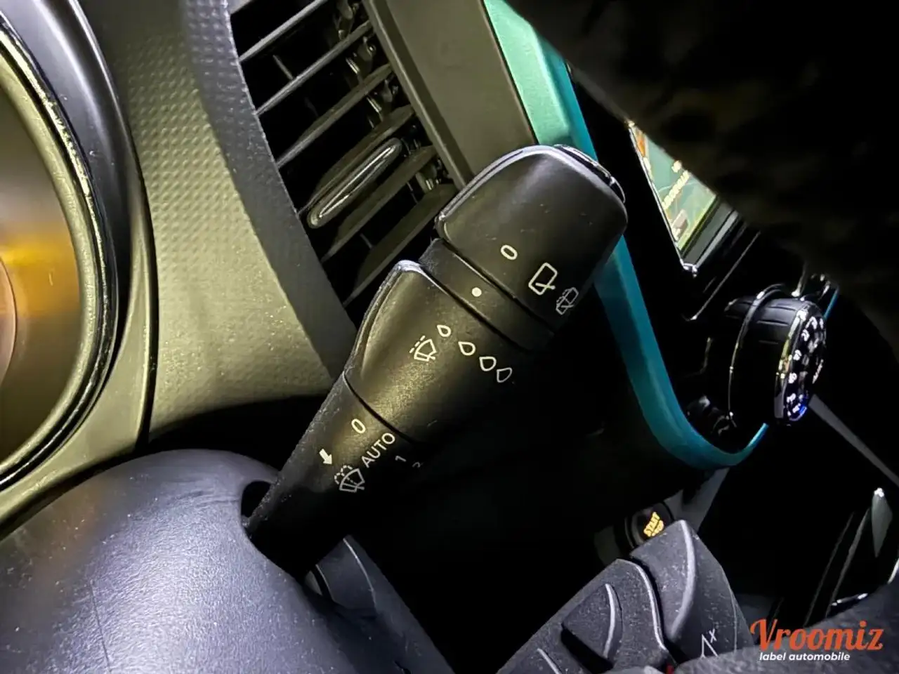 Renault Captur — photo 23