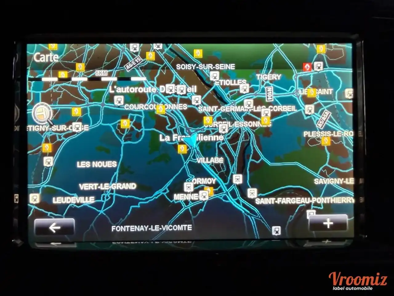 Renault Captur — photo 42