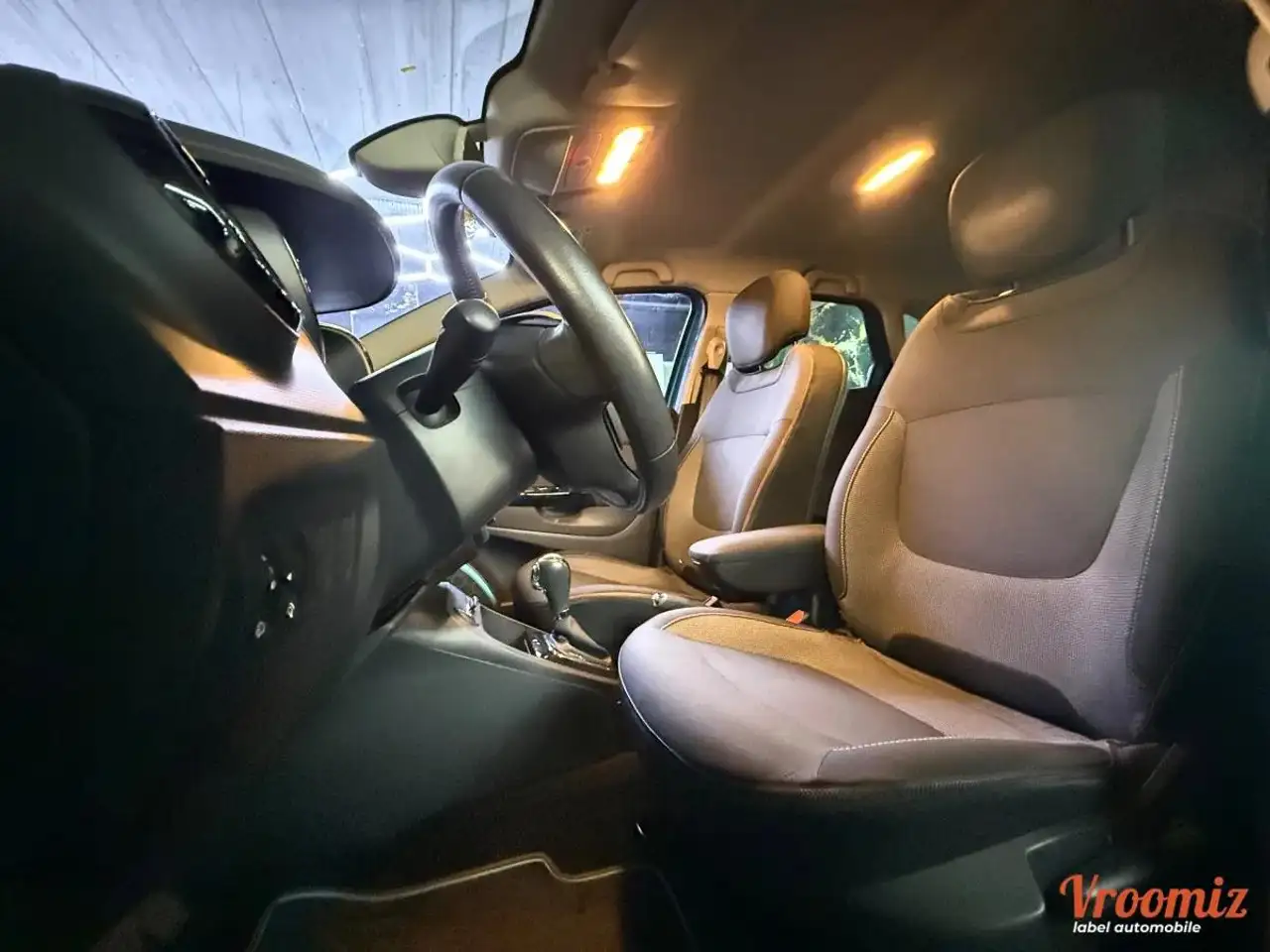 Renault Captur — photo 8