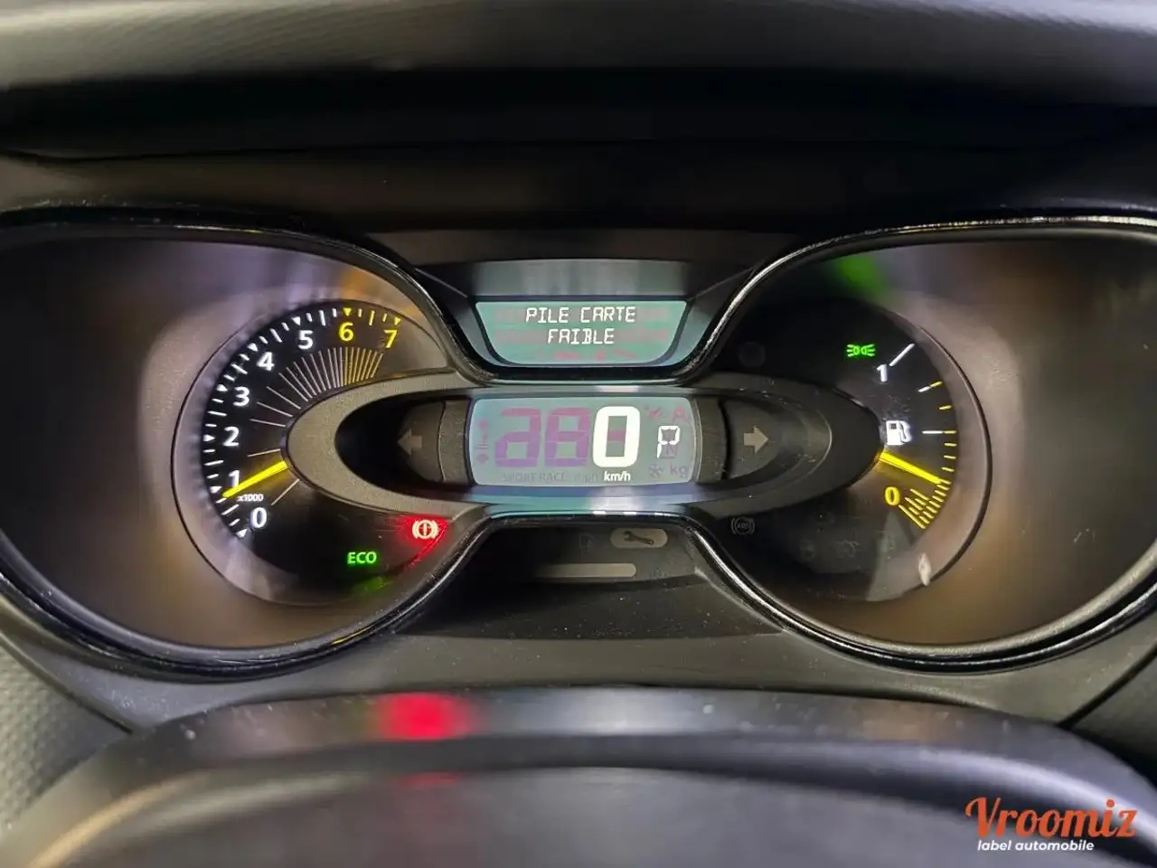 Renault Captur — photo 36