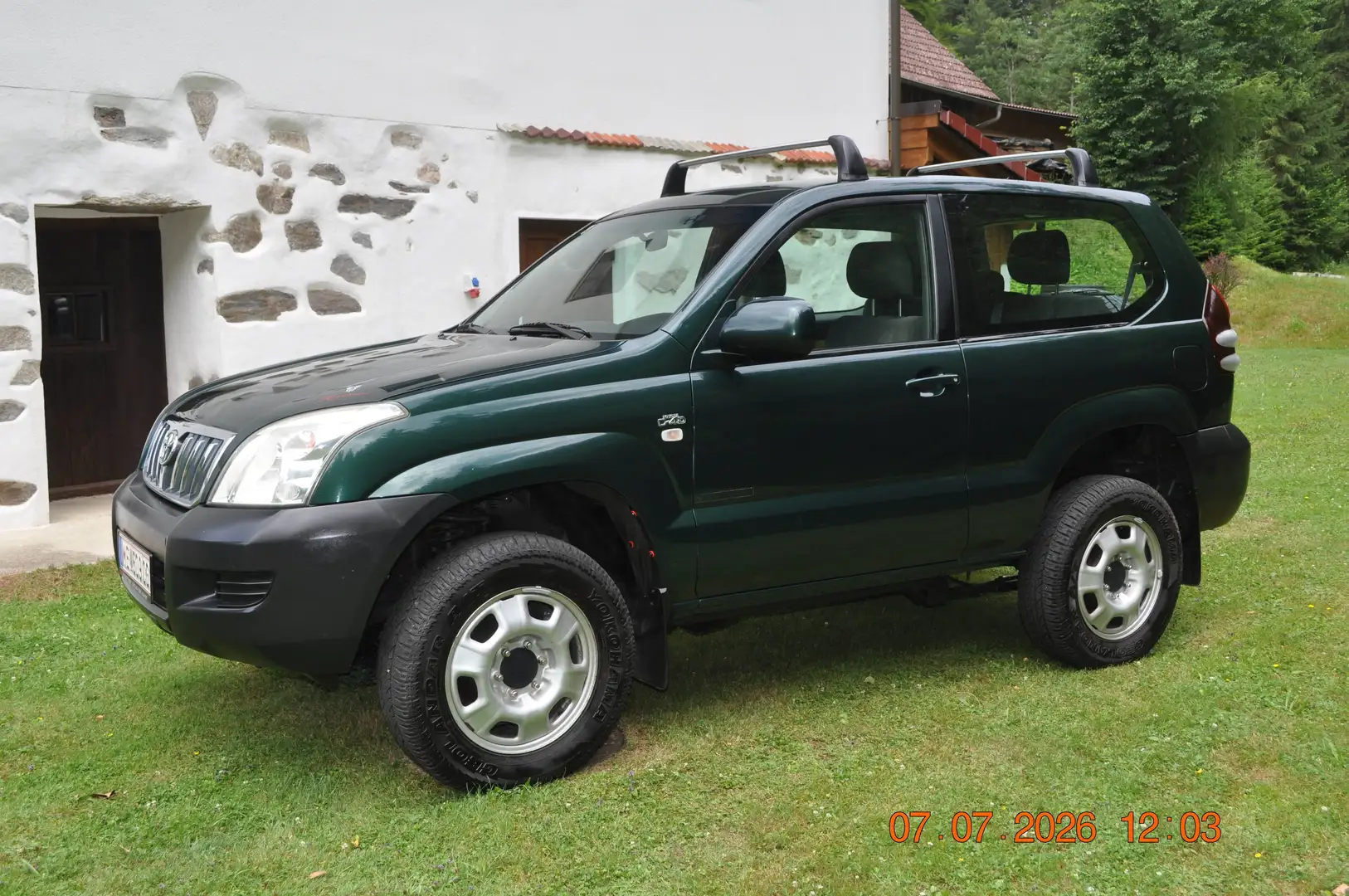 Toyota Land Cruiser Landcruiser 300 3,0 D-4D Country Country Grün - 1