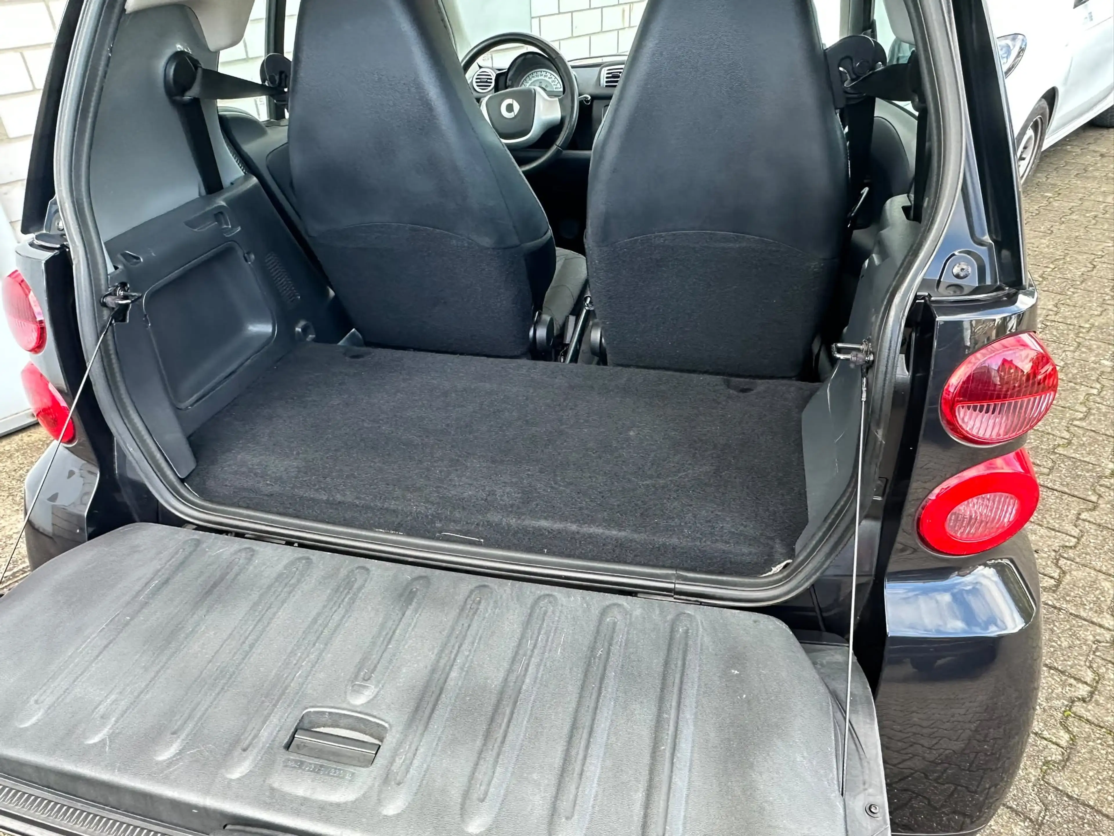 smart forTwo Passion, Servo, Sitzheizung, Top! — photo 14