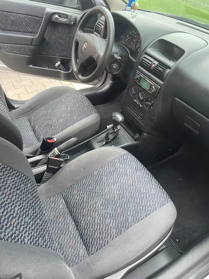 Opel Astra Automatik GL, foto 5