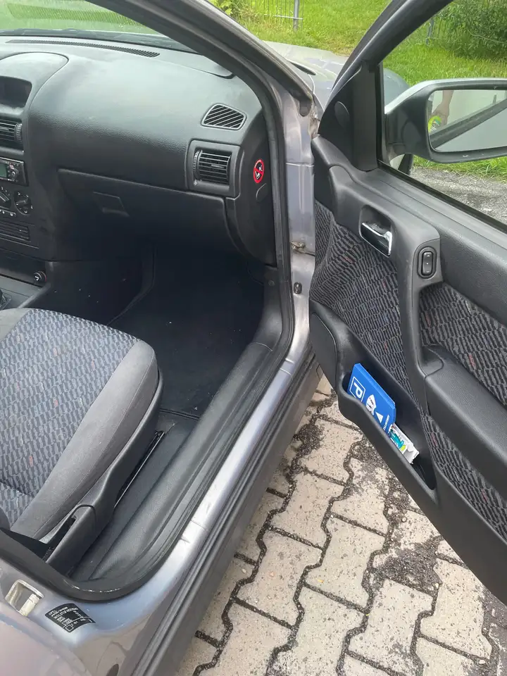 Opel Astra Automatik GL, foto 6