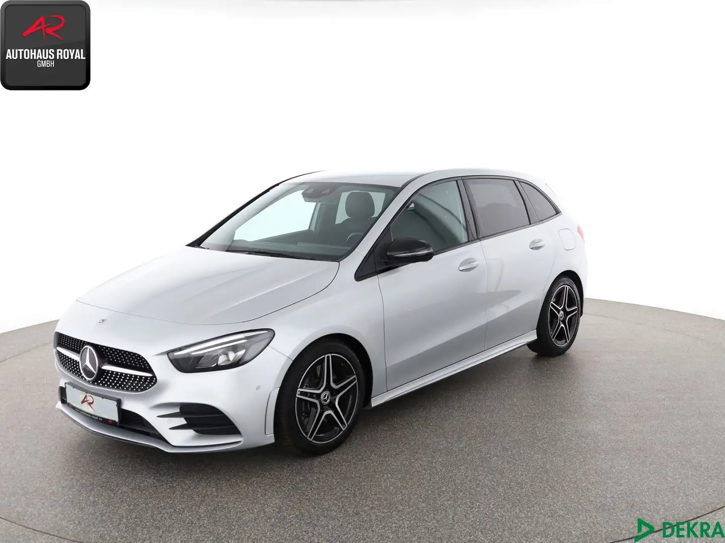 Mercedes-Benz B 250 B 250 4M AMG LINE NIGHT SPURHALTE,PARKASSIST,18Z Stříbrná - 1