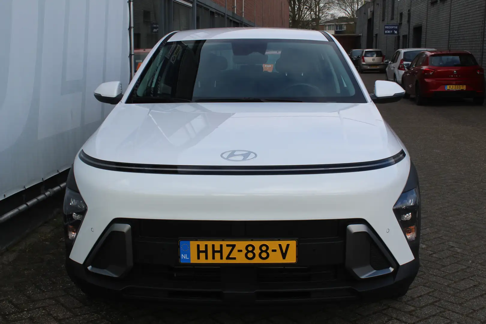Hyundai KONA 1.6 GDI HEV Comfort Airco l Cruise control l Navig Blanc - 2
