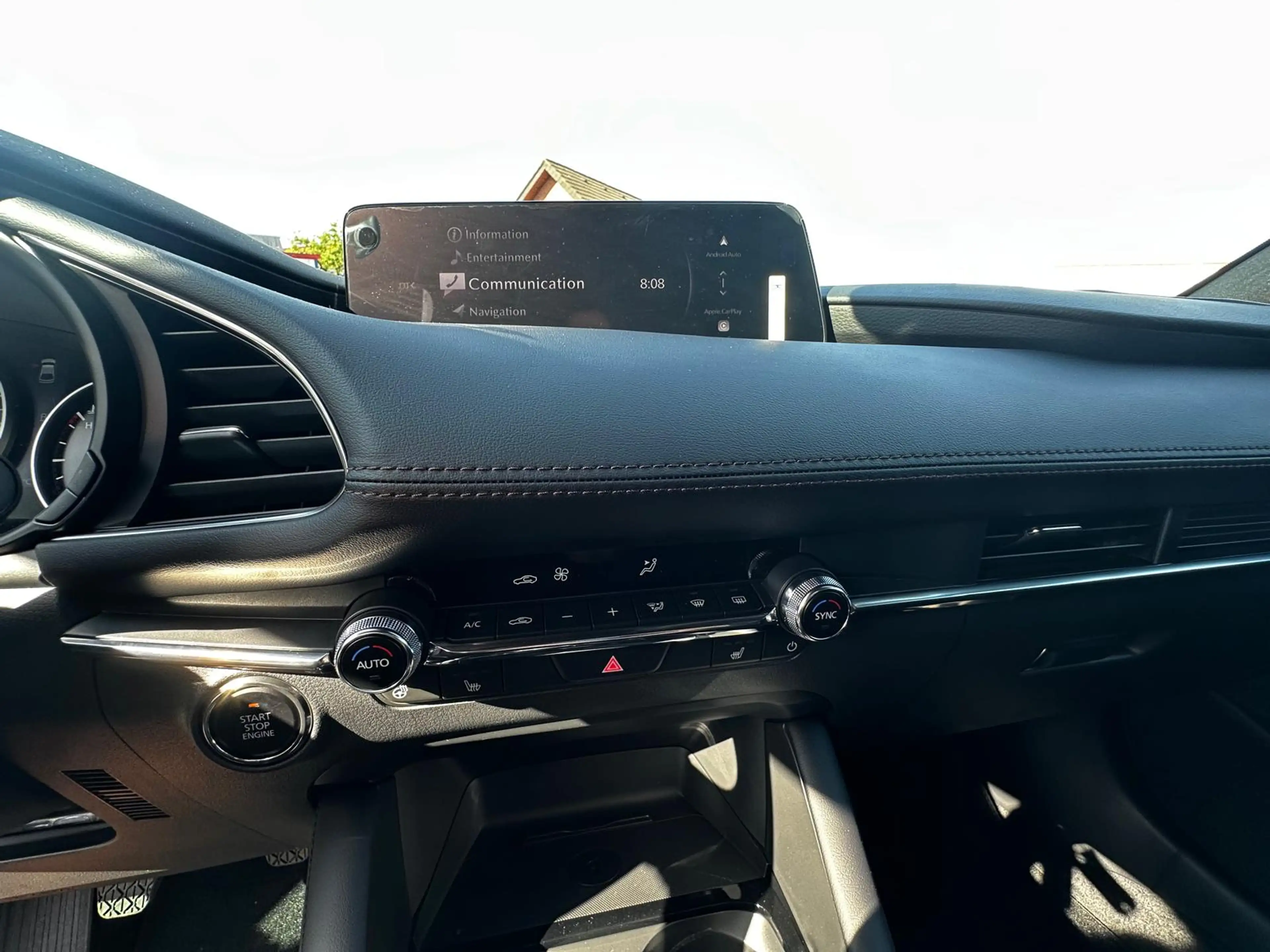 Mazda 3 2.5L e-SKYACTIV G 140ps — photo 13