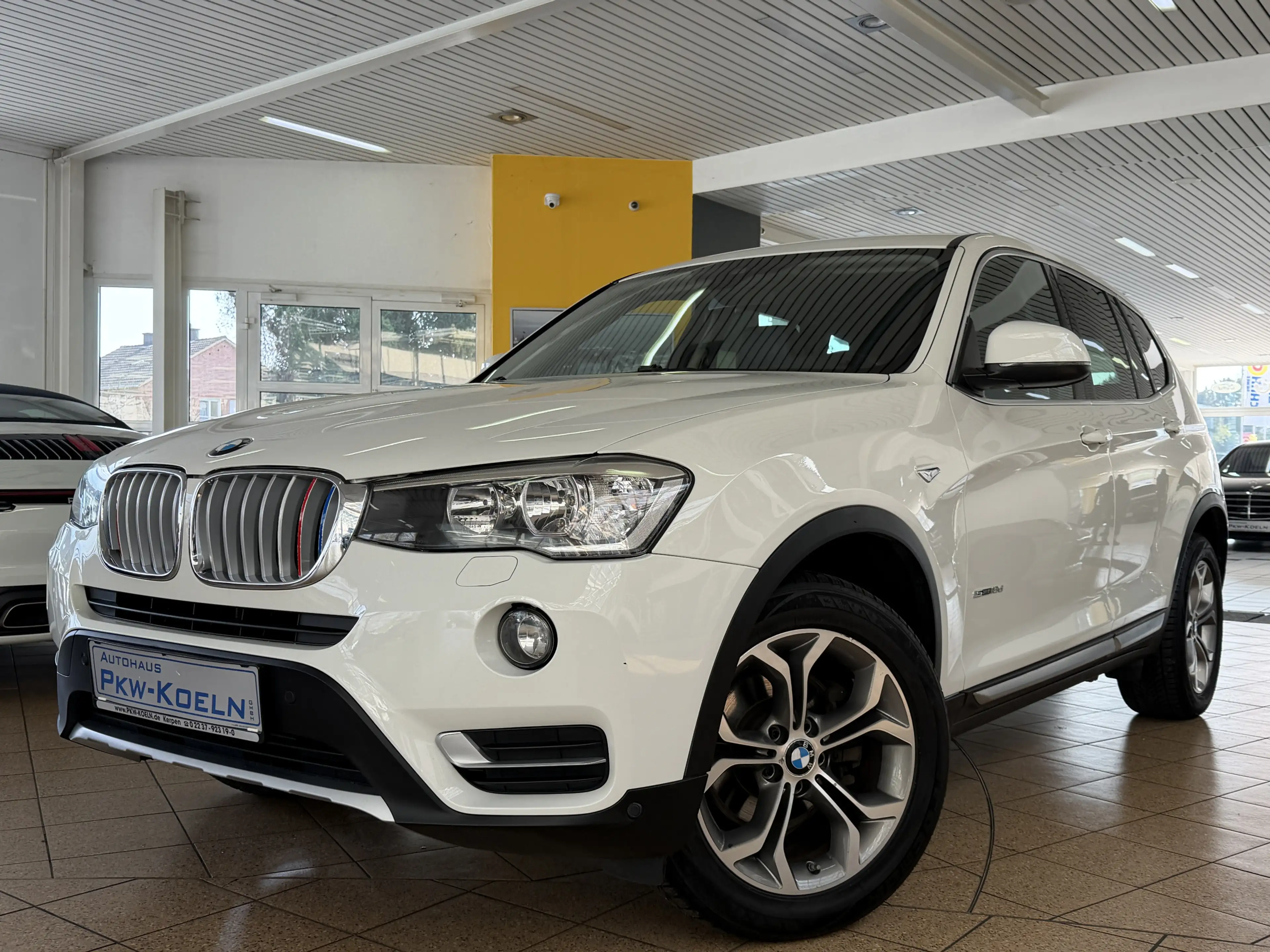 BMW X3 sD 18 d xLine *NAVi*HuD*PDC*LEDER* — photo 7