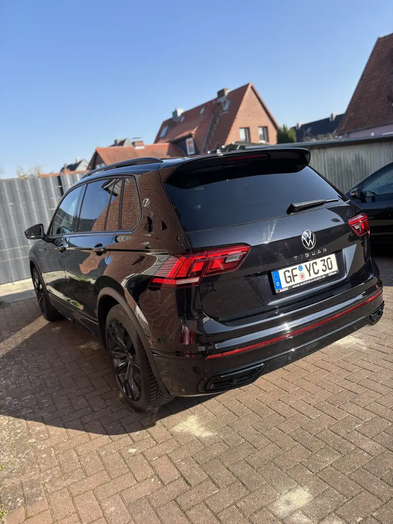 Volkswagen Tiguan R-Line Schwarz - 1
