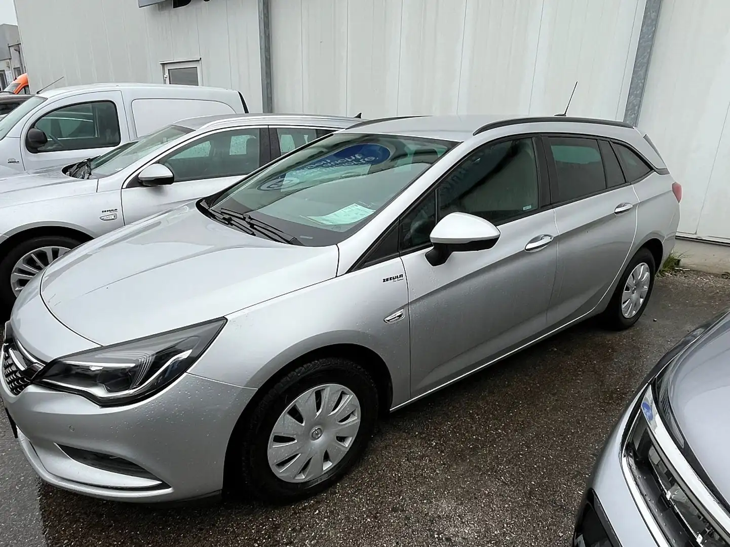 Opel Astra ST 1,4 Turbo Direct Inj. Österreich Edition St.... Silber - 2