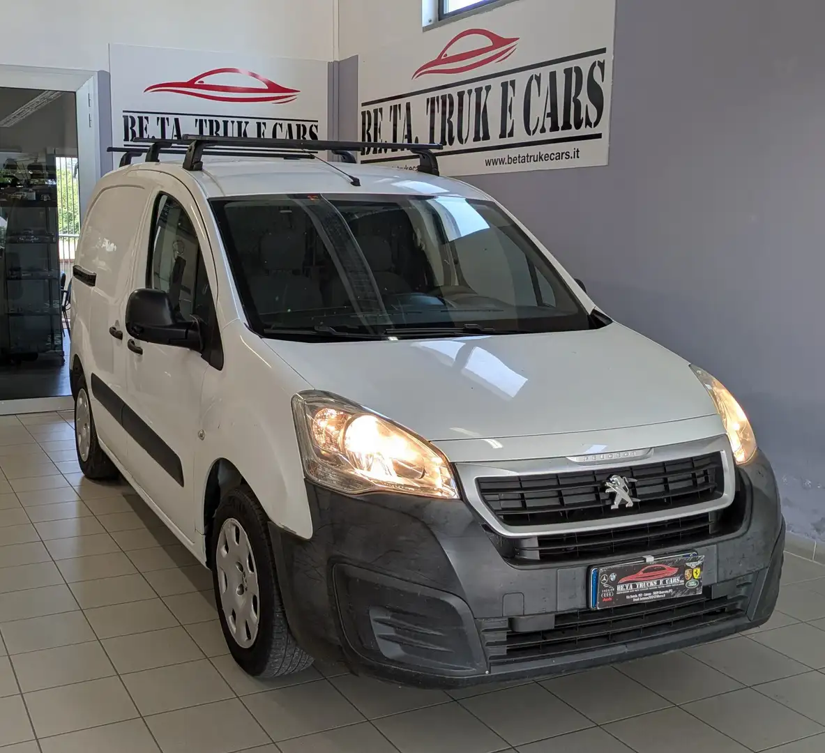 Peugeot Partner 1.6 HDI 90CV L1 FURGONE Bianco - 1