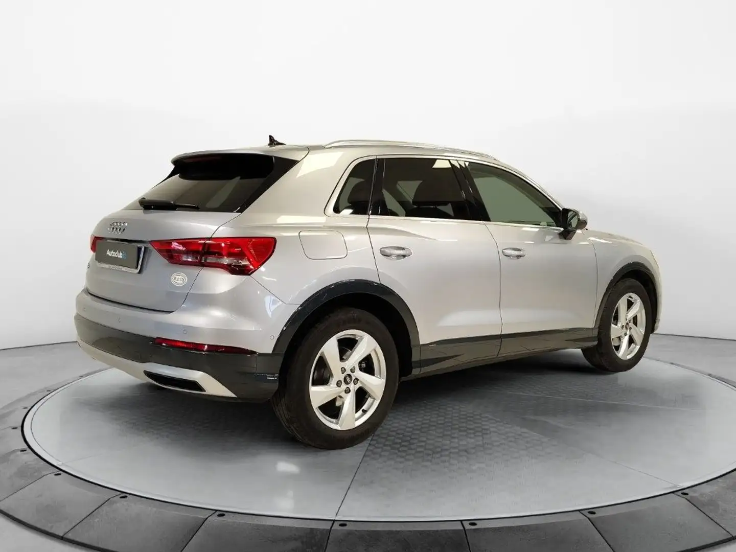 Audi Q3 35 2.0 tdi Business Advanced Grigio - 2