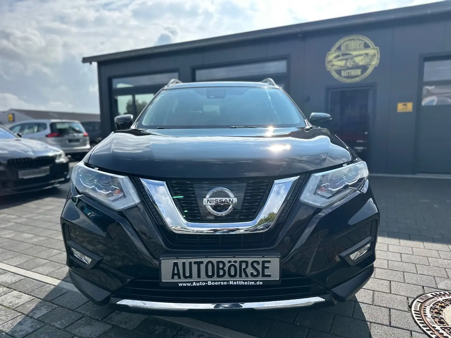 Nissan X-Trail Tekna 4x4 Negro - 2