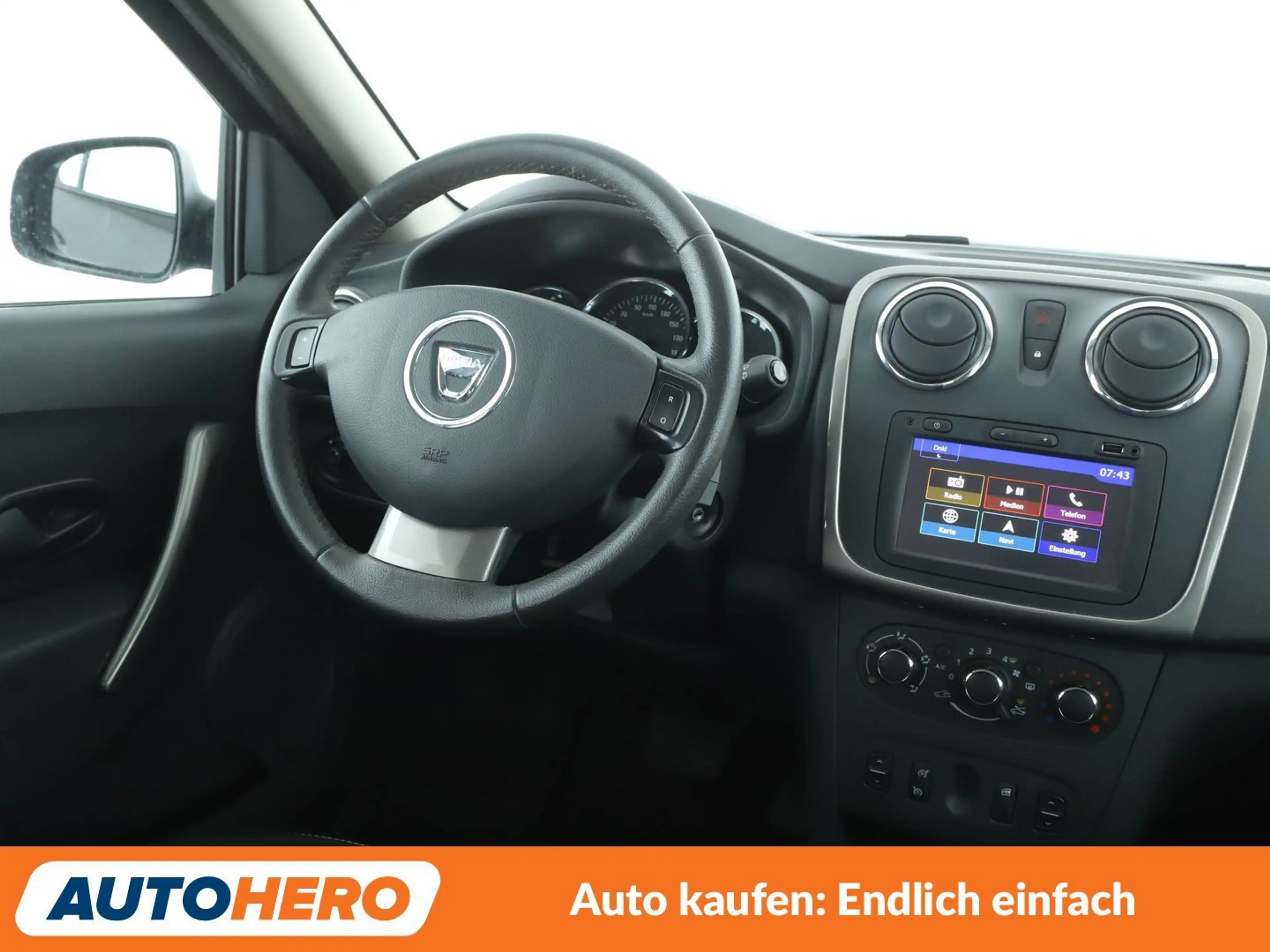 Dacia Logan 0.9 TCe Prestige *NAVI*TEMPO*PDC*SHZ*ALU* — photo 13