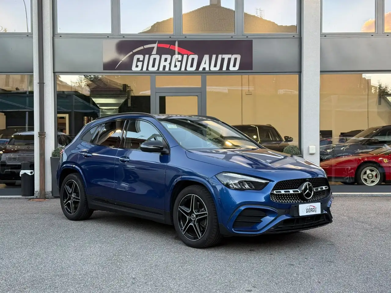 Mercedes-Benz GLA 200