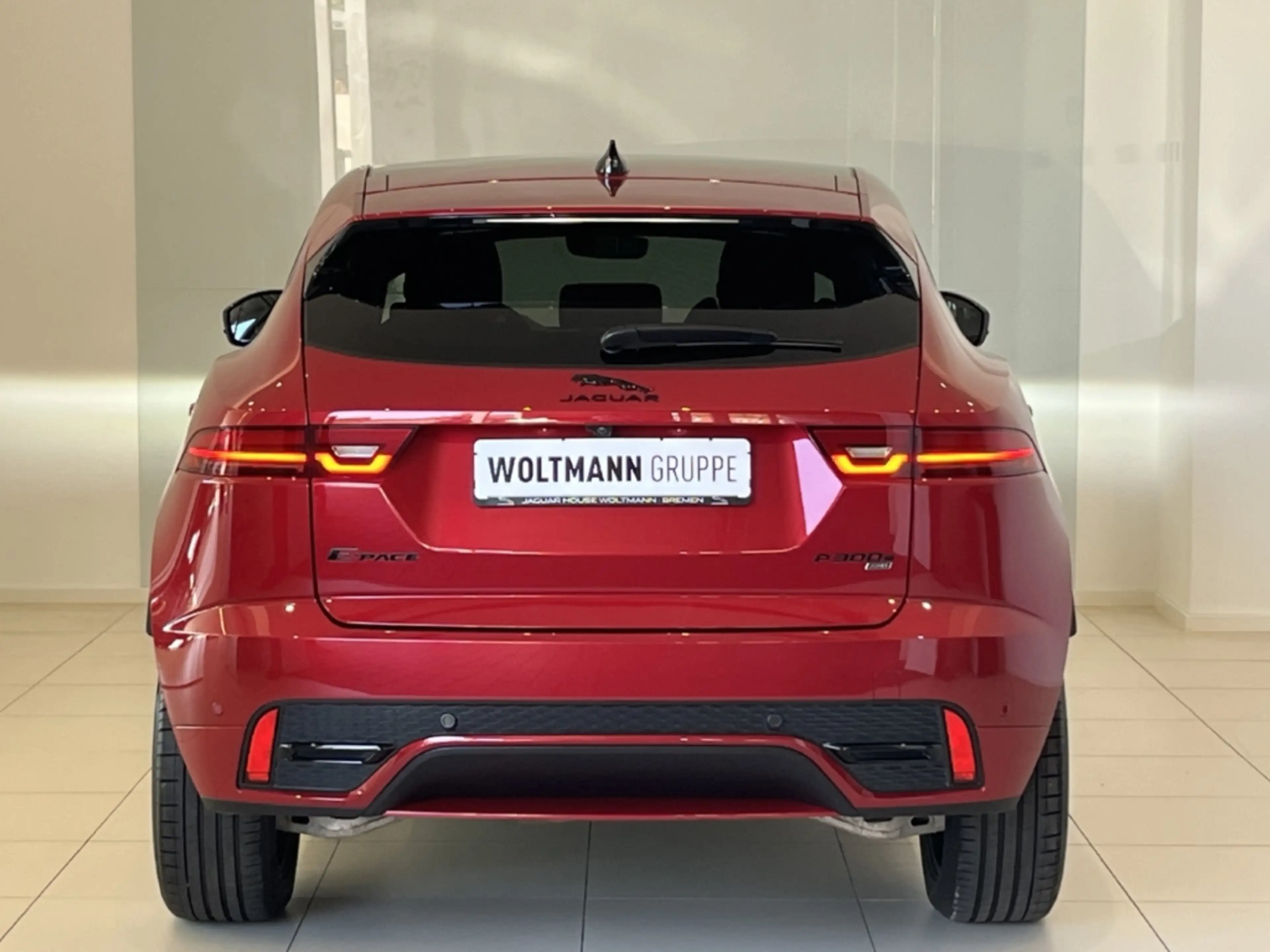 Jaguar E-Pace P300e R-Dynamic HSE Plug-In Hybrid HUD  Panorama — photo 13