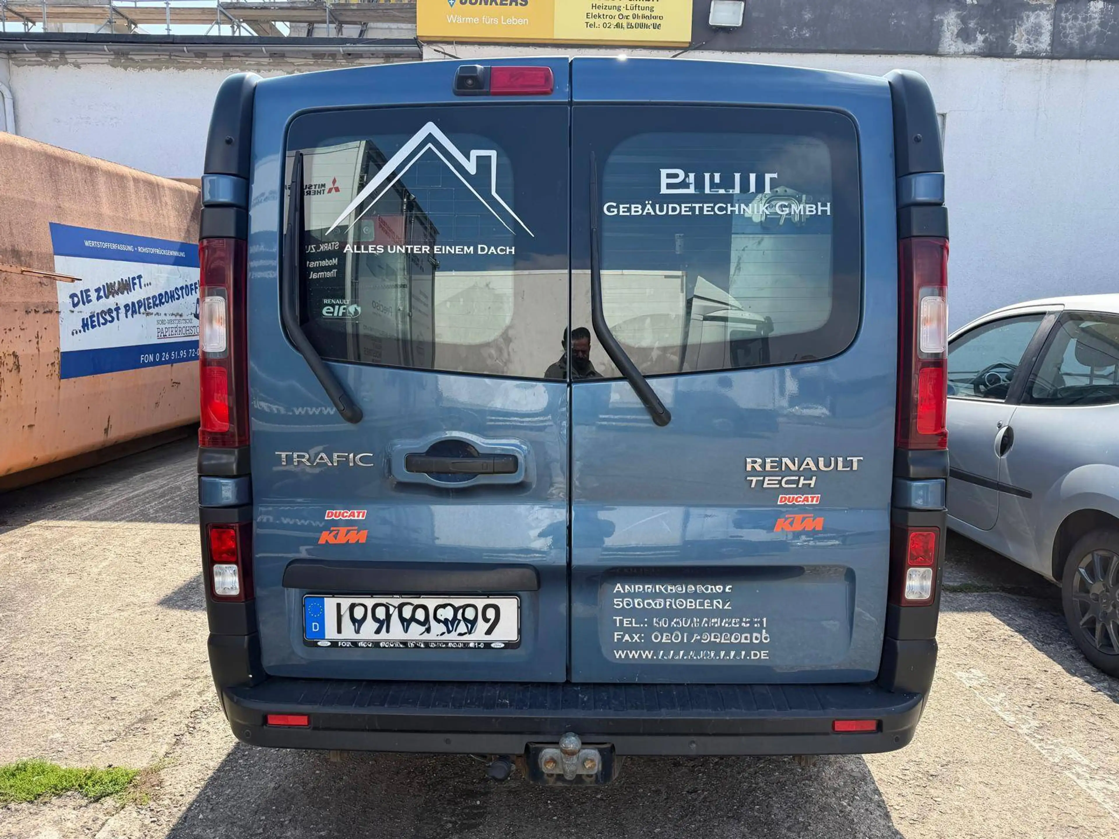 Renault Trafic L1H1 2,9t Komfort im guten Zustand — photo 2