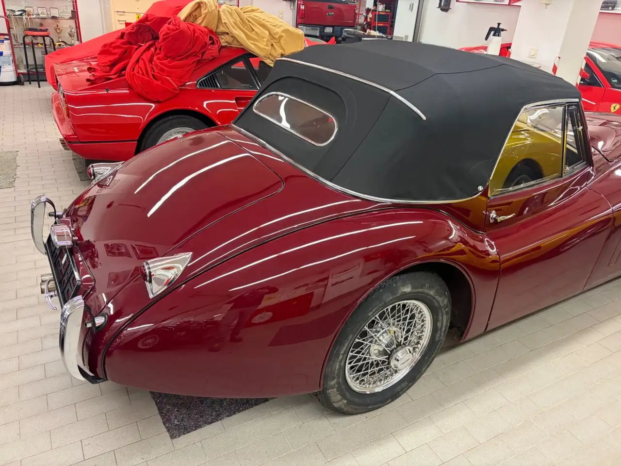 Jaguar XK 120 DHC Cabrio EXELLENTER ZUSTAND, foto 4