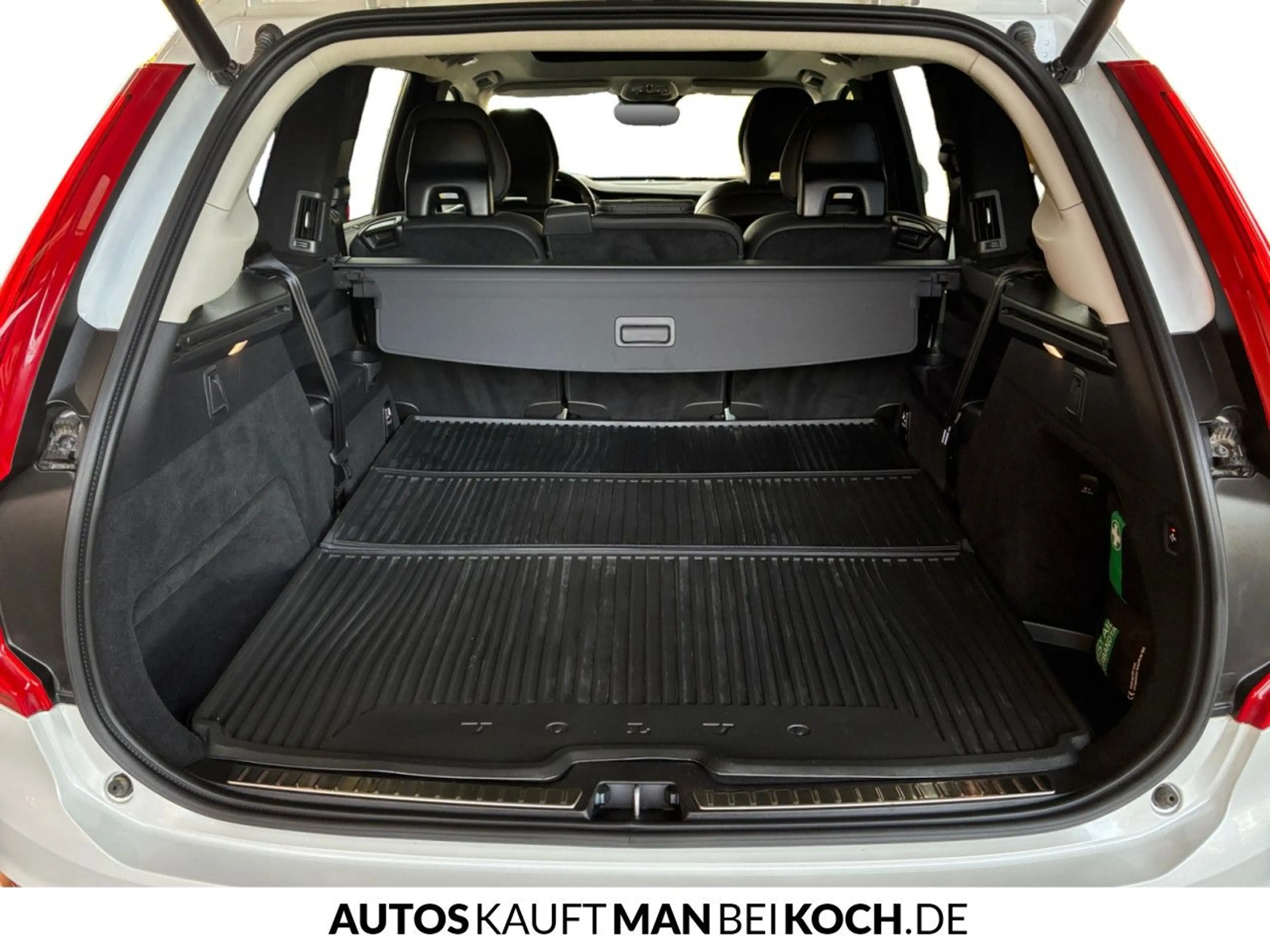 Volvo XC90 T8 AWD Ultra Bright ACC HUD PANO BLIS 360° — photo 15