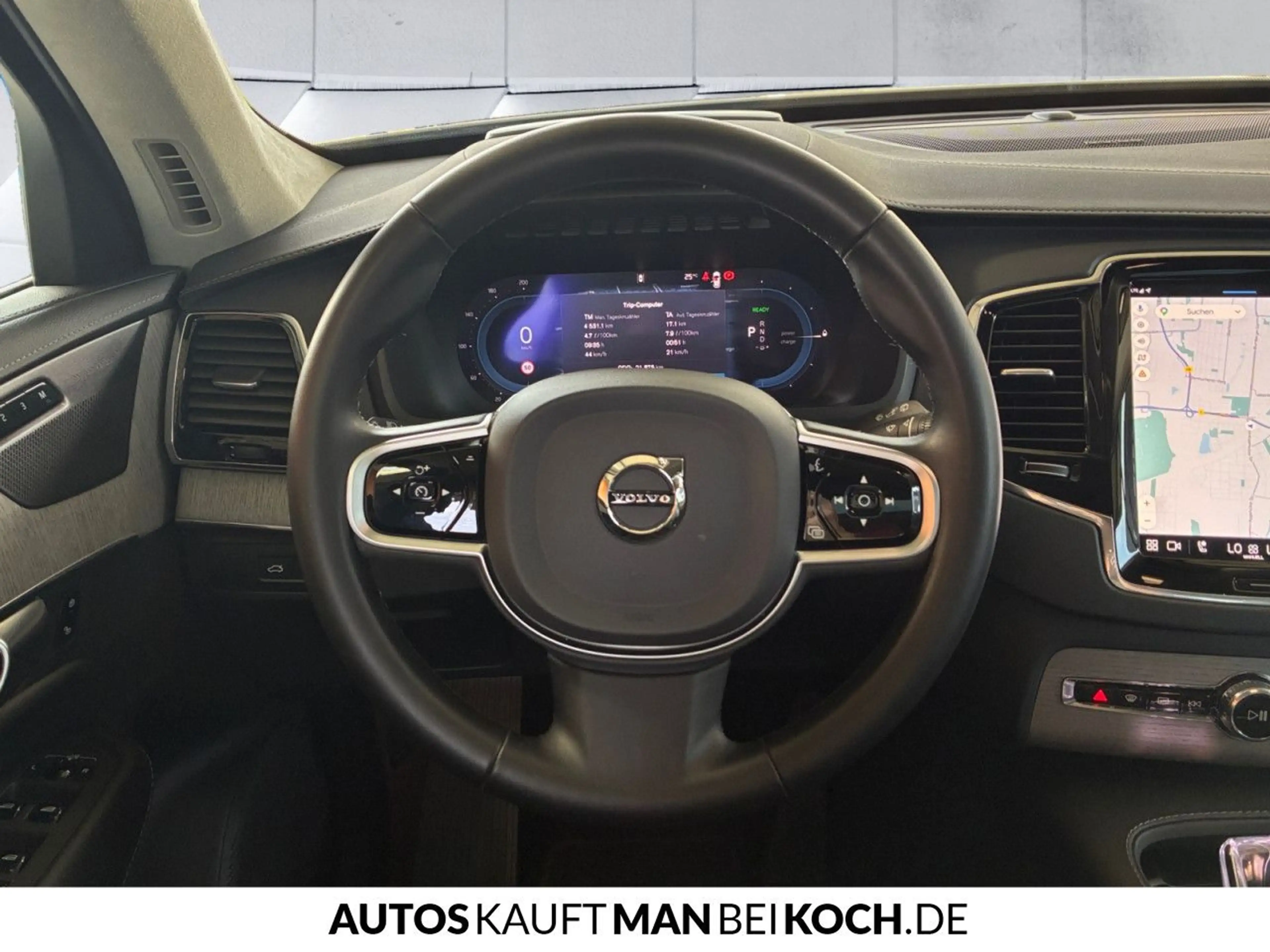 Volvo XC90 T8 AWD Ultra Bright ACC HUD PANO BLIS 360° — photo 10