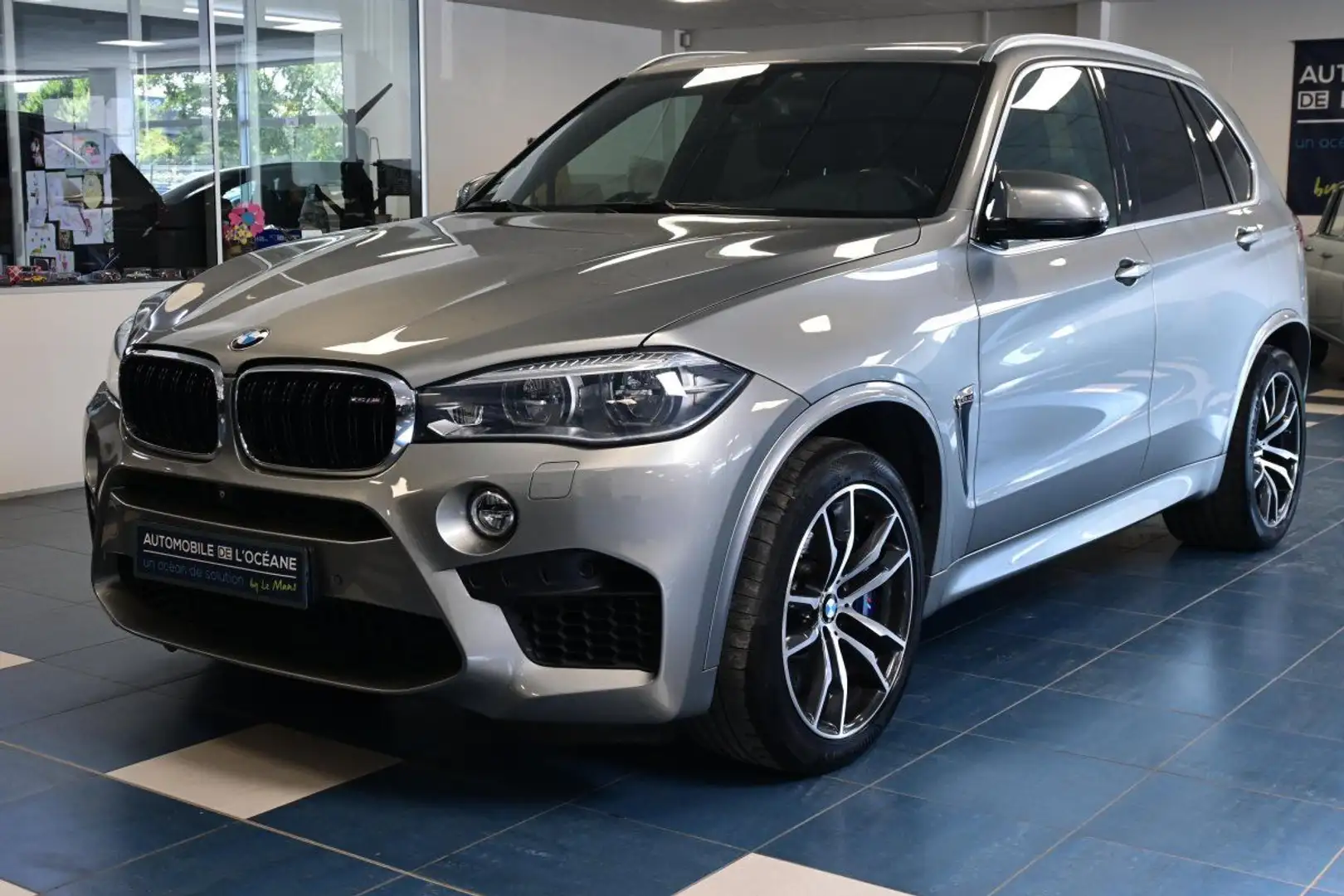 BMW X5 M F85 575 ch A Gris - 1