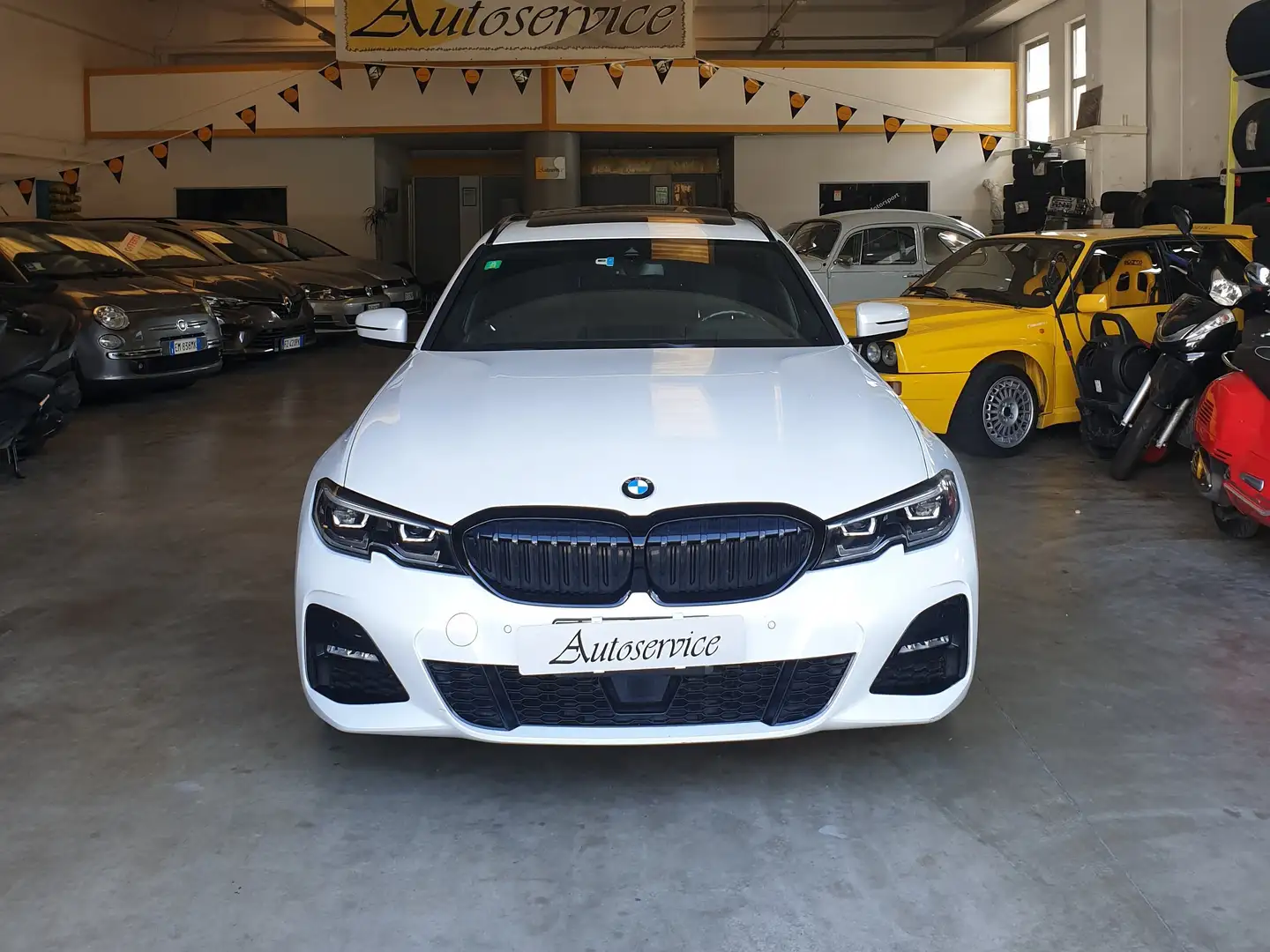 BMW 330 330i Touring xdrive Msport auto Bianco - 1