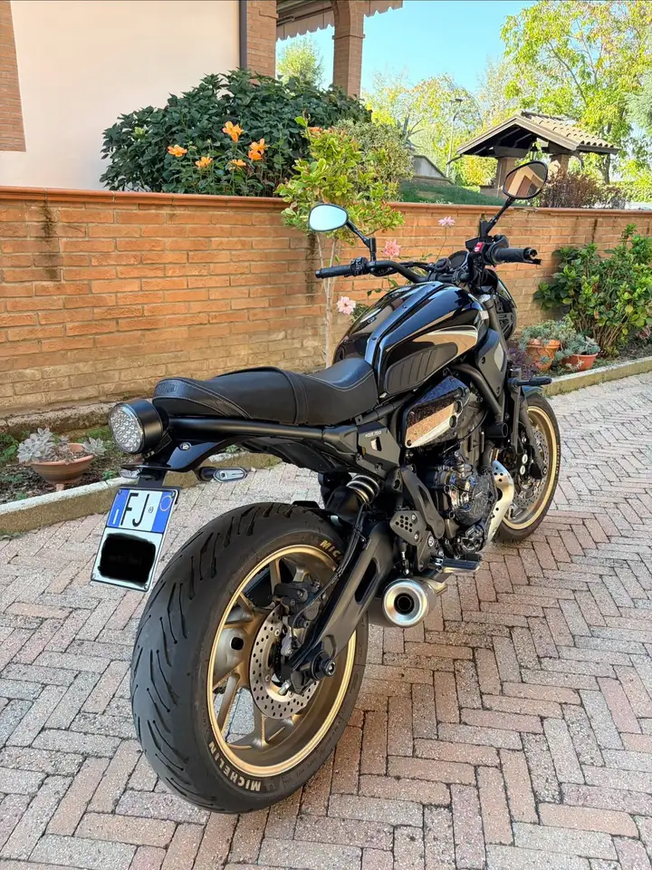 Yamaha XSR 700