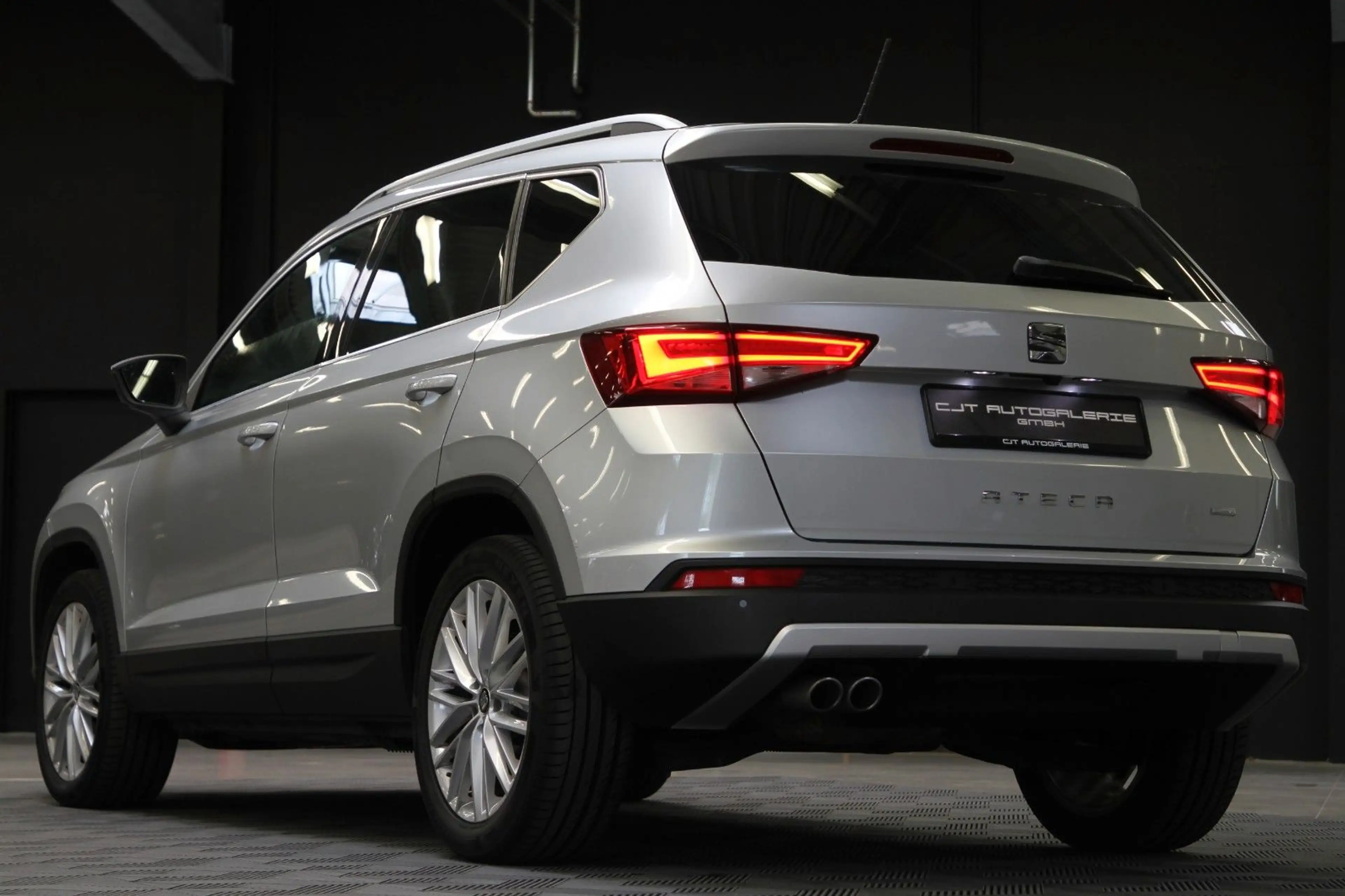 SEAT Ateca Xcellence 4Drive Standheizung RFK SHZ KESS — photo 6