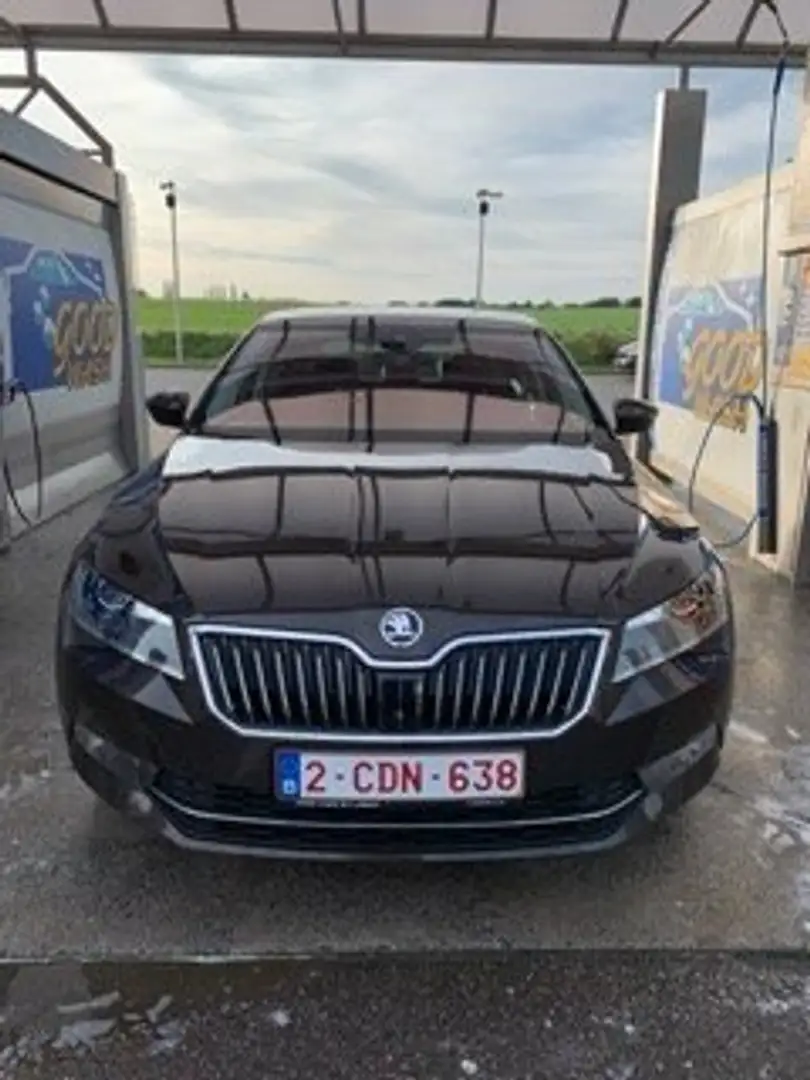 Skoda Superb Superb 1.8 TSI Style DSG Bruin - 1