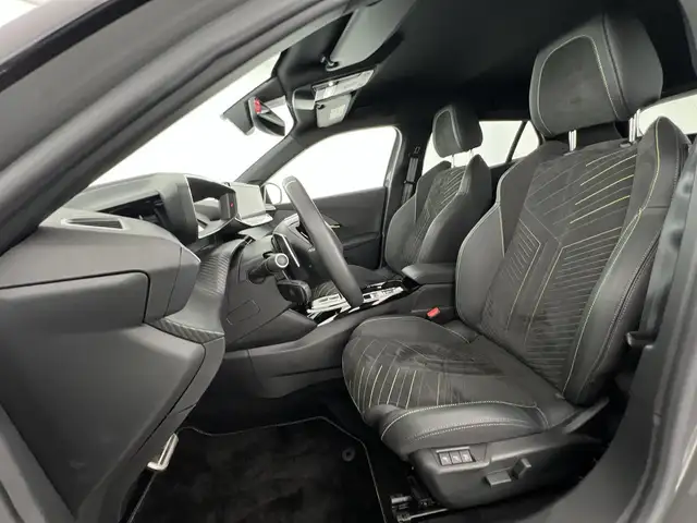 Peugeot 2008 view 7