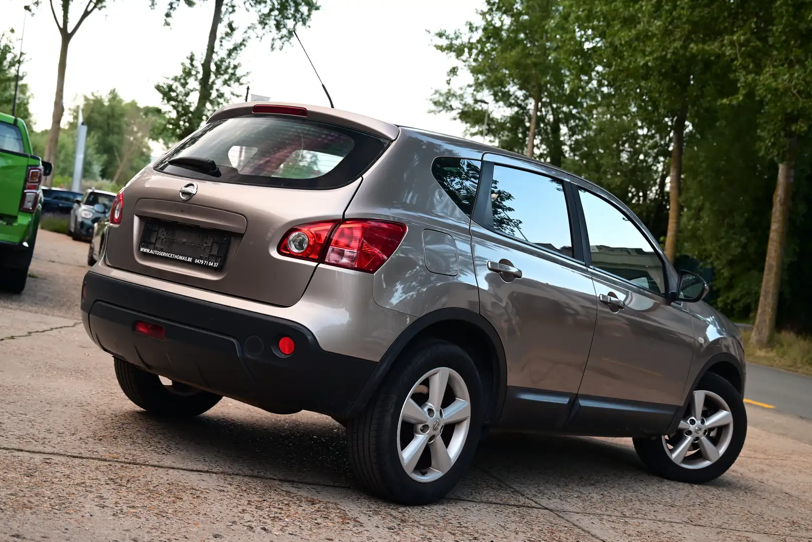 Nissan Qashqai 1.6 LEATHER / SUNROOF / ONLY B2B OR OUT BE / FULL Beige - 2