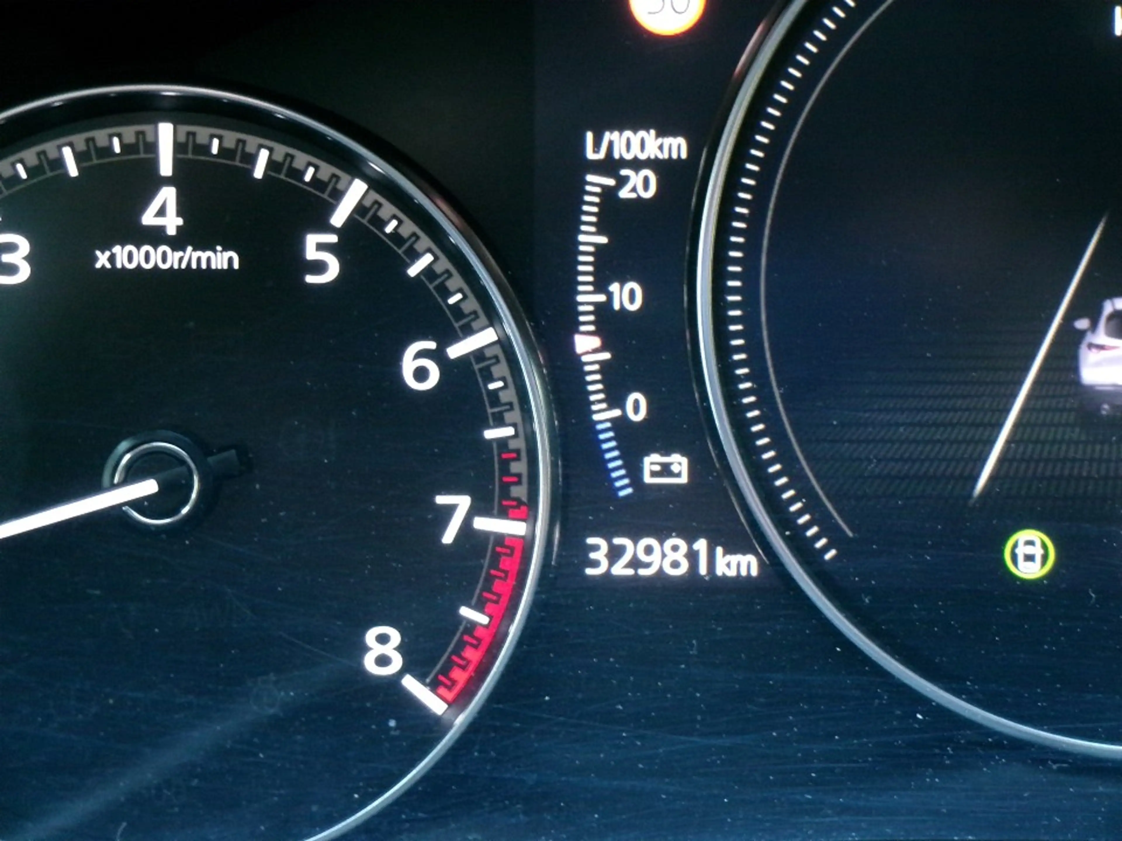 Mazda CX-30 SKYACTIV-G 2.0 M Hybrid Selection 2WD — photo 10