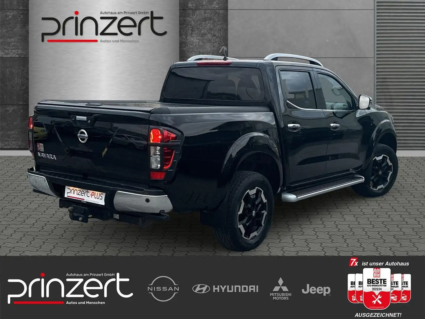 Nissan Navara 2.3 dCi 4x4 Double Cab "Tekna" AHK*LED*Navi Negro - 2