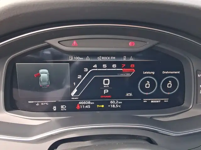 Audi RS6 view 10