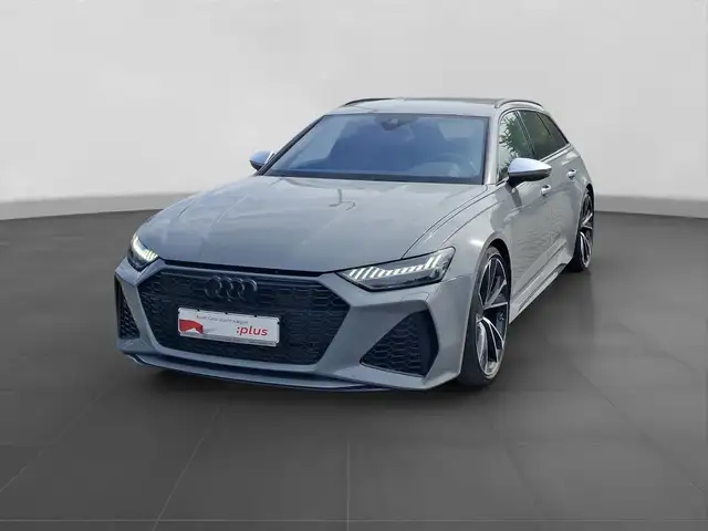 Audi RS6 view 2